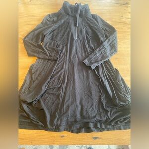 Pieces Bat Wing Pocket‎ 3/4 Zip Long Sleeve Top Black Women’s Medium Preloved
